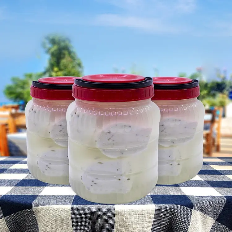 “Van salamura otlu peynir kavanozda – doğal, katkısız ve yöresel lezzet; vandangelsin güvencesiyle tazeliğini koruyan geleneksel peynir.”